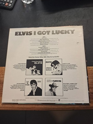 Elvis record used, excellent condition