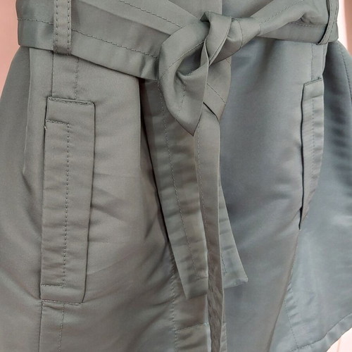 Mango trench coat green small like new