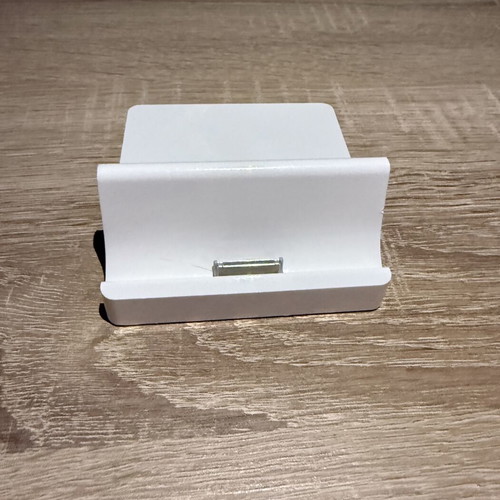 Apple iPad Docking Station 30-Pin charging and audio base