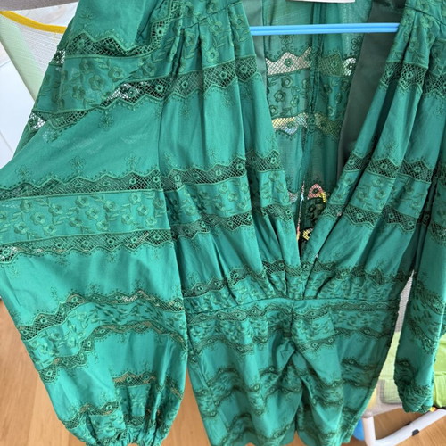 Karavan green short dress like new with belt and buttons