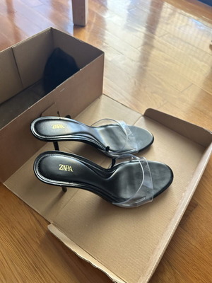 Γόβες Zara νούμερο 38 σαν καινούργιες, μαύρες