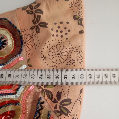 Women's fabric shoulder bag with sequins, rose color