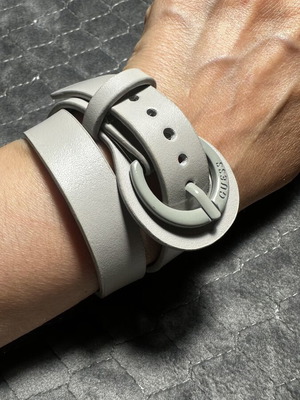 Guess leather bracelet new, grey