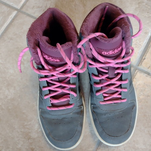 Adidas kids sneakers size 35 used, pink