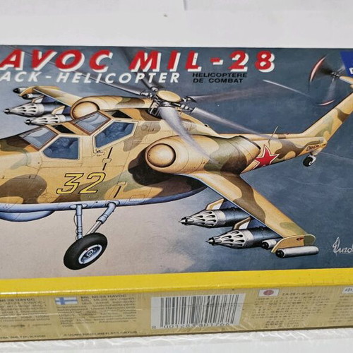 Mil-28 Havoc plastic model helicopter 1:72 Italeri like new