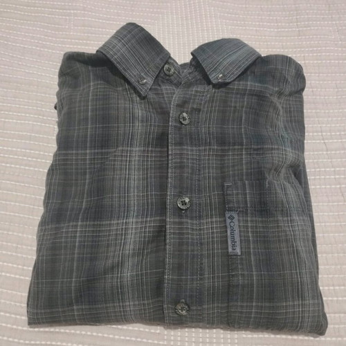 Columbia men's shirt size Small, 100% cotton, like new