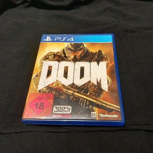 Doom PS4 in good condition