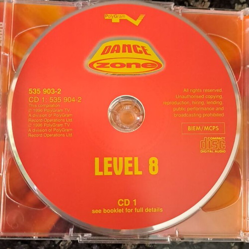 2CD Dance Zone 8 like new, pop