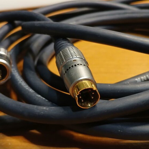 Prolinc s-video to rca cable 3 meters unused