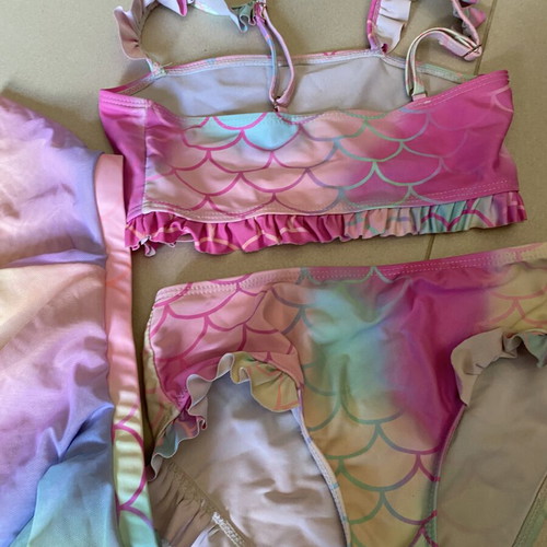 Bikini set with skirt like new, size 4-6 years