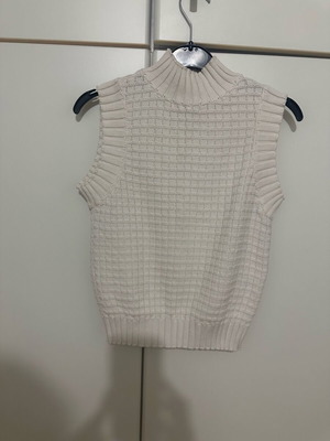 Zini Boutique blouse with high collar, like new, size small, white