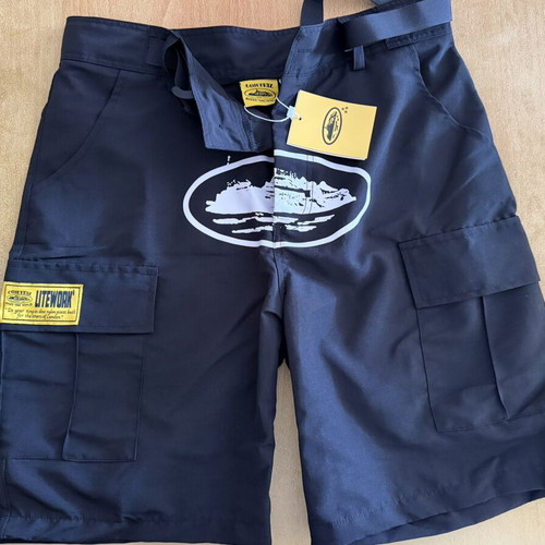 Corteiz Cargo Shorts Black new with tags, size L