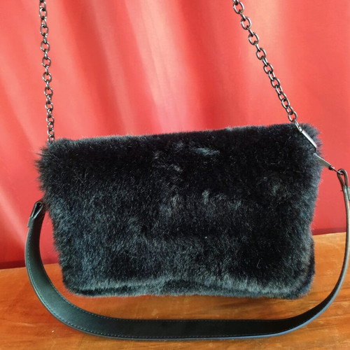 Fur shoulder bag used, black