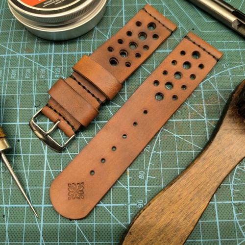 Handmade leather watch strap Racer style, custom colors