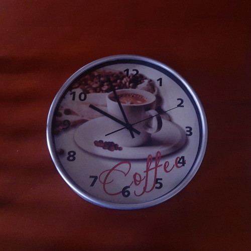 Wall clock Coffee Decor like new, silver, analog, 30cm diameter