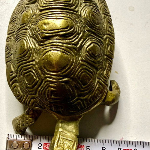 Brass turtle jewelry box like new, decorative item