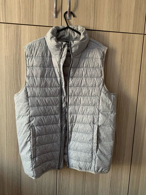 Grey vest new, unisex M-L with inner pocket