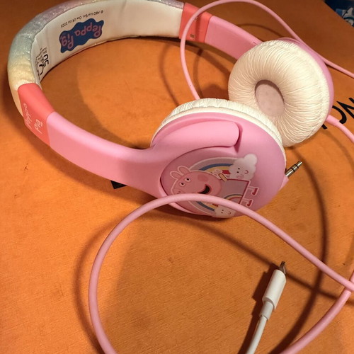 Peppa Pig headphones wired, like new