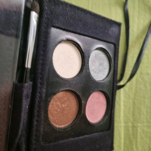 Lancome vintage eyeshadow palette used, Carnet de Velours