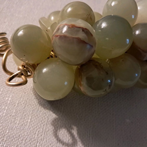 Onyx grape cluster 13 cm with large berries like new