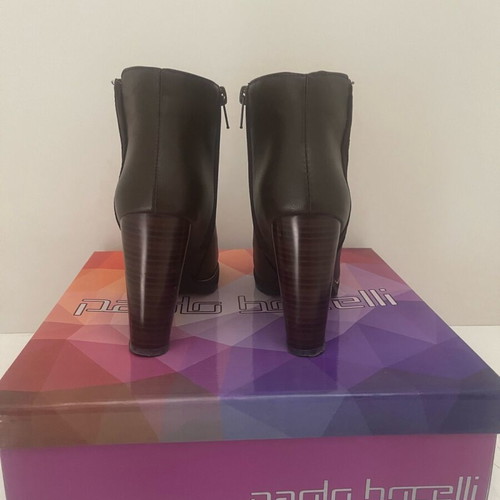 Brown leather ankle boots used, size 36, with inner lining