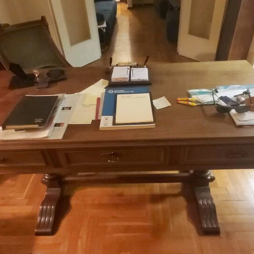 Classic desk like new, walnut 1.50×0.75 m