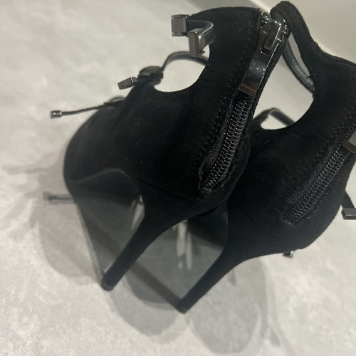 Heels with straps size 39 used, black, narrow fit