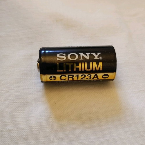 Canon Eos 500N used analog camera
