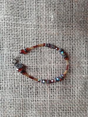 Boho bracelet with honey agate semiprecious stones and blue iridescence new