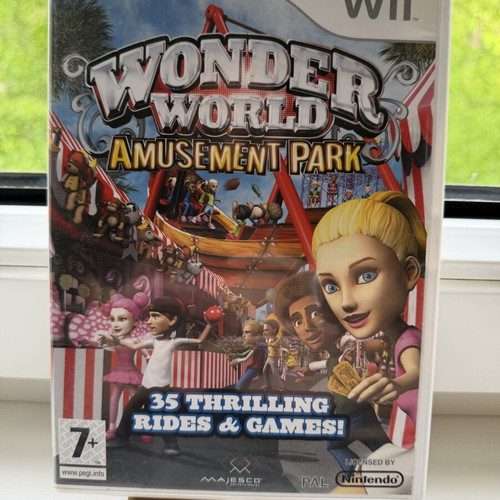 Wii Wonder World Amusement Park game used for Nintendo Wii with manual