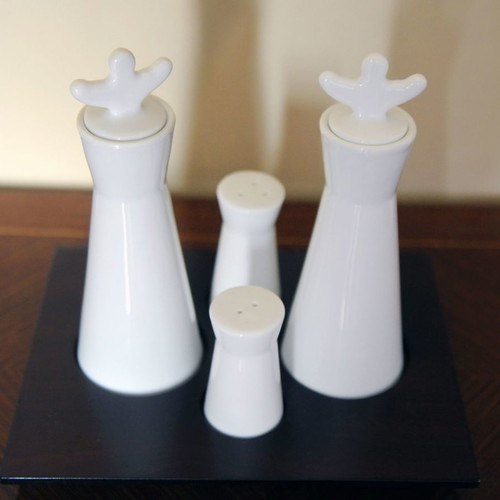 Minimal porcelain oil vinegar and salt pepper set with wooden base new