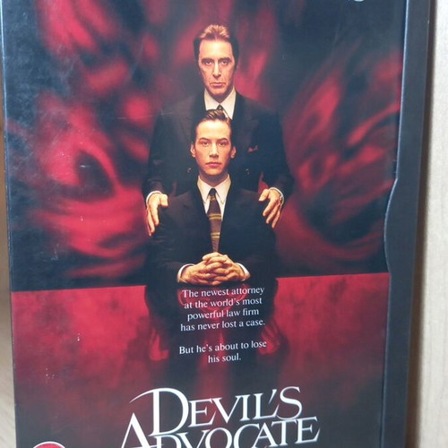The Devil's Advocate DVD like new with English subtitles