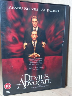 The Devil's Advocate DVD like new with English subtitles