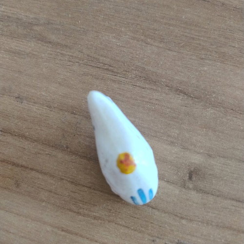 Ceramic fish miniature like new, 4 cm
