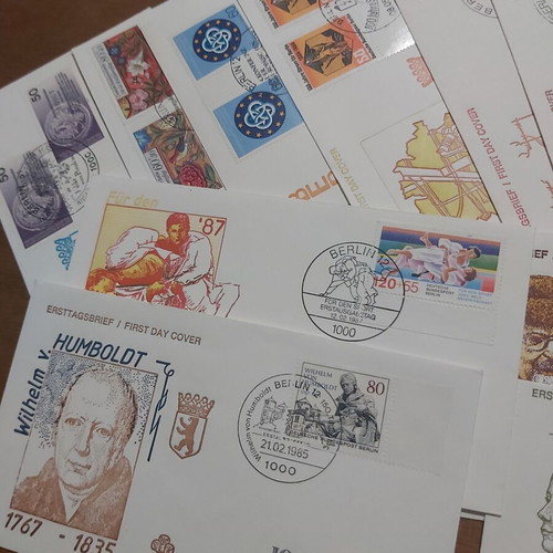 Γερμανία FDC συλλογή γραμματοσήμων μεταχειρισμένη, 60+ διαφορετικά δεκαετίας 80