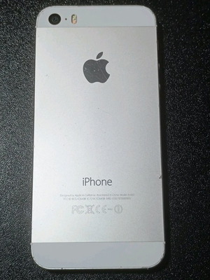Apple iPhone 5s used, non-working for parts or repair