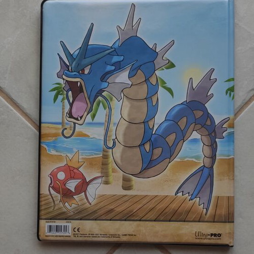 Pokémon binder pack 252 slots, like new