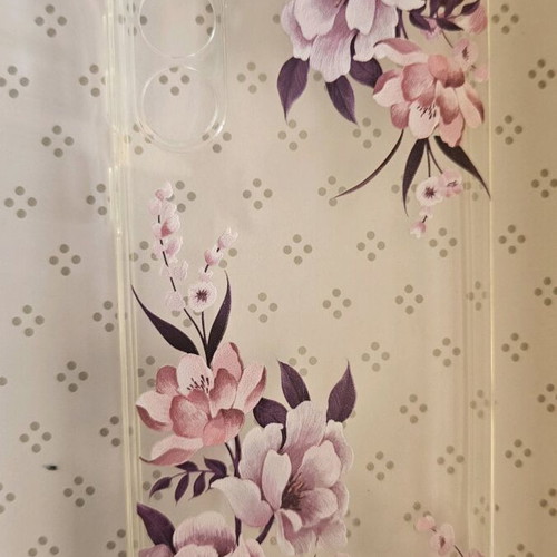 Samsung S23+ case like new with floral design