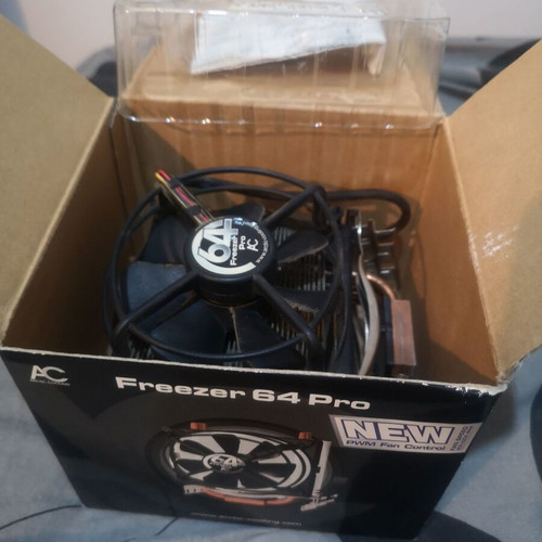 Arctic Cooling Freezer 64 Pro cooler used
