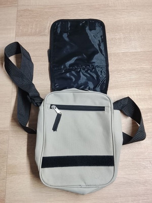 Nescafé shoulder bag like new