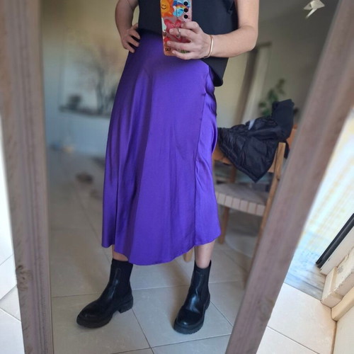 Celestino skirt used, purple satin, size L