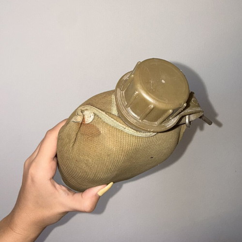 Soldier's Canteen vintage, like new
