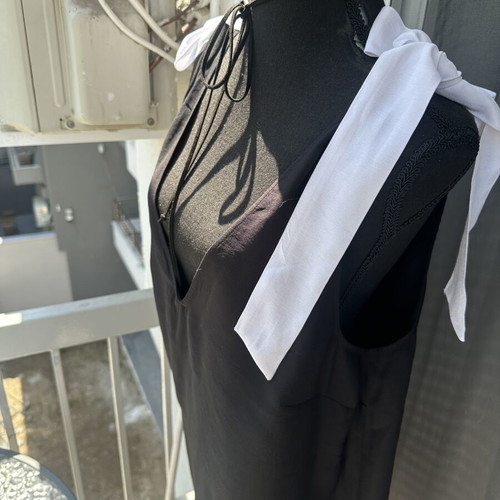 Zara dress new, size L 40 12, black and white