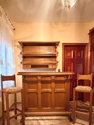 Bar set used, solid wood with shelf and 3 stools