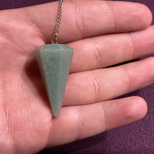 Pendulum made of authentic Aventurine stone