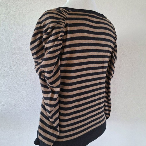 H&M sweater size M like new, black and beige