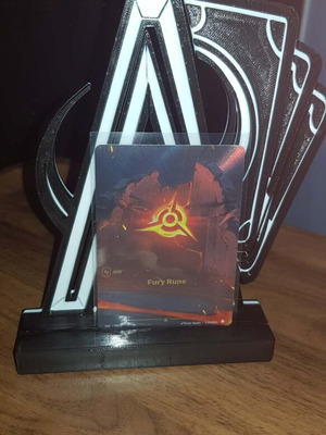 Fury Rune V.2 Showcase card like new, English edition