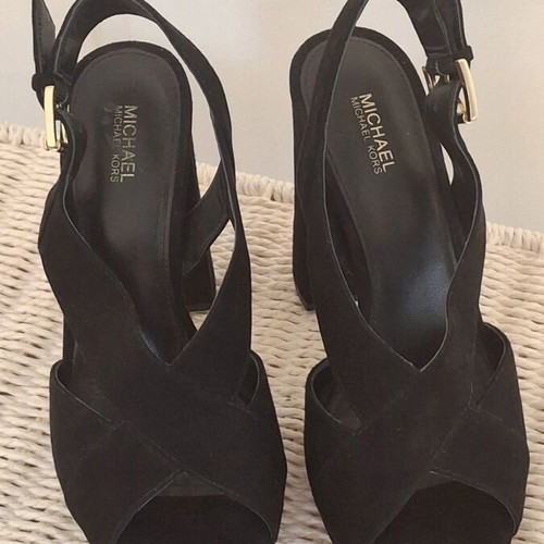 Michael Kors leather sandals like new, size 38, black