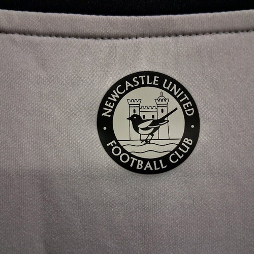 Newcastle Home Jersey like new, authentic