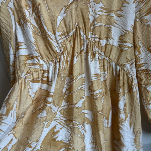 H&M Boho airy kaftan medium, ochre and beige palm print